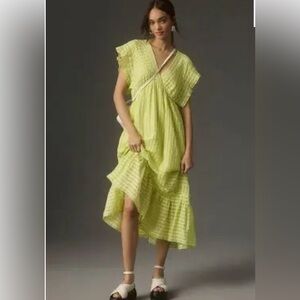 Gorgeous Anthropologie V-neck flutter midi dress in green yellow M